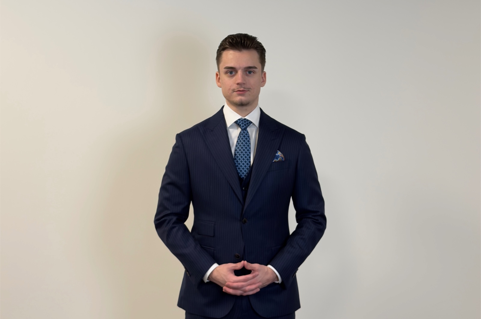 Jonas Leder